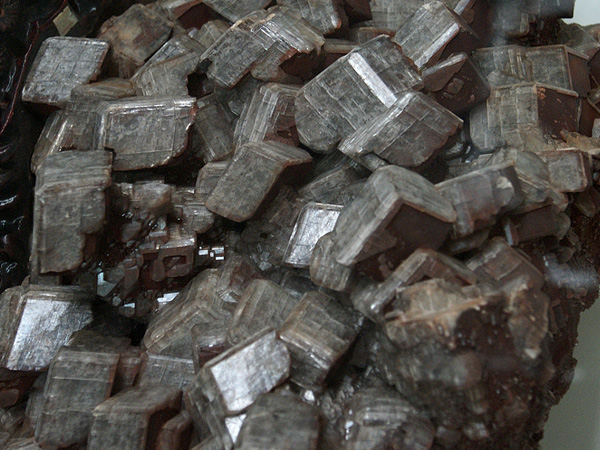 鎢礦球磨機(jī)好在哪？