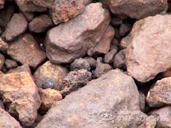 廠家解說(shuō)，提高赤鐵礦球磨機(jī)高產(chǎn)粉磨率方法