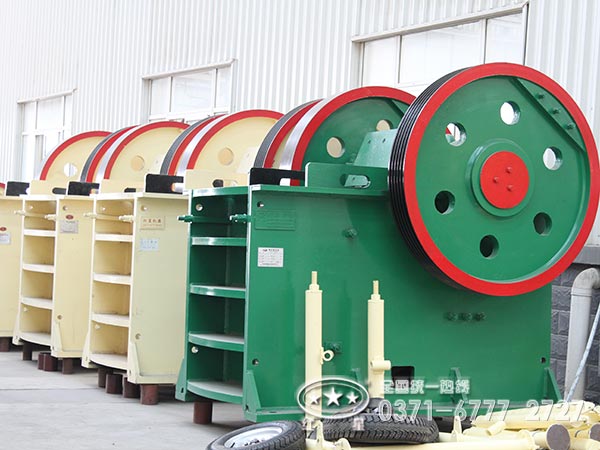 小型鄂破碎機(jī)多少錢一臺|鄂破報(bào)價(jià)