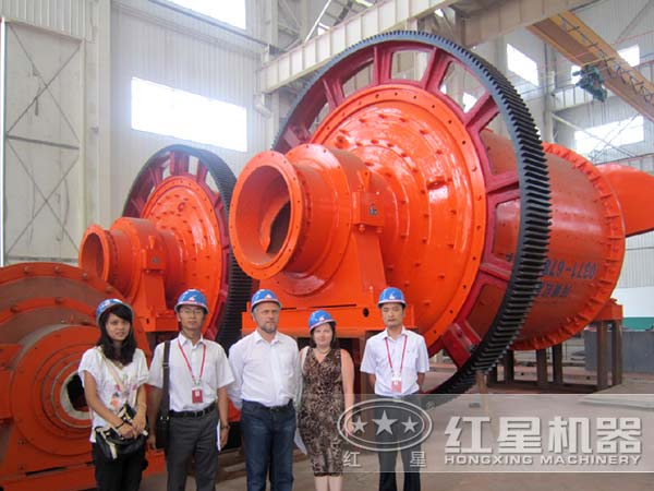 赤鐵礦球磨機(jī)生產(chǎn)廠家