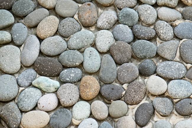 PE顎式破碎機(jī)可以碎鵝卵石嗎？效果如何？