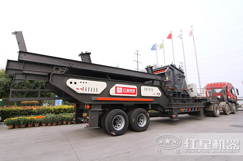 移動式建筑垃圾破碎機(jī)準(zhǔn)備發(fā)往安徽