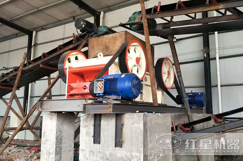 細(xì)碎破碎機有哪些？工作原理及型號參數(shù)介紹