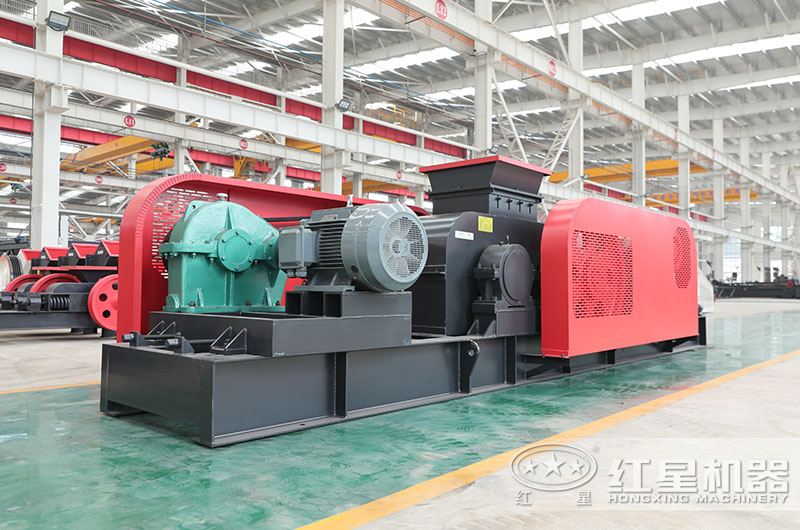 時產(chǎn)100噸對輥制砂機(jī)型號有哪些？多少錢一臺？
