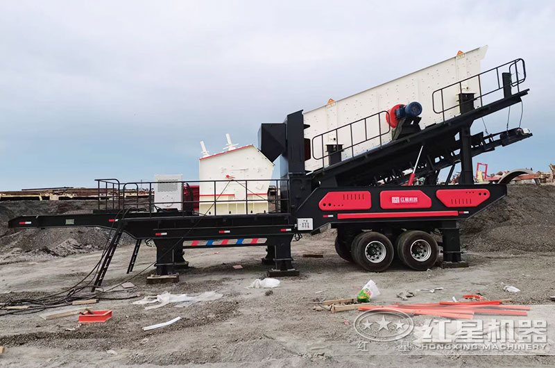 移動反擊式粉碎機圖片 移動反擊式粉碎機圖片