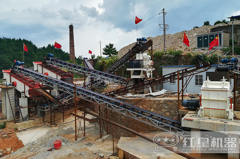 小型破碎制沙成套設(shè)備報價？