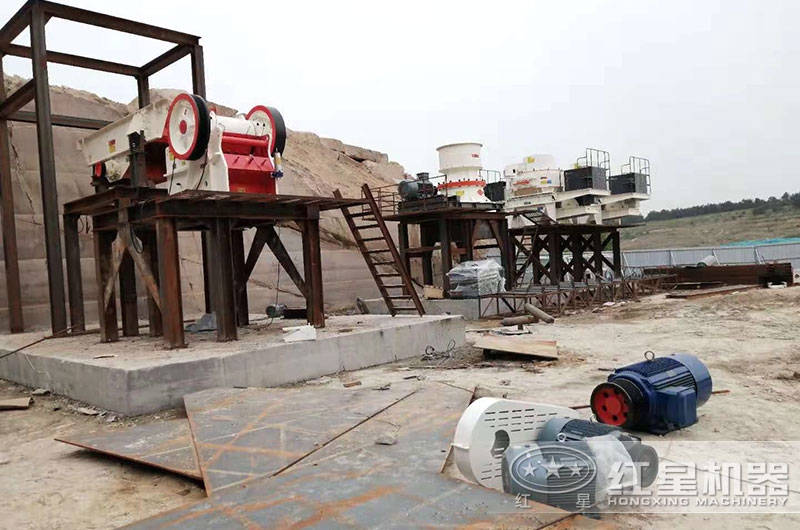 鄂破圓錐破組合生產(chǎn)時產(chǎn)量300噸