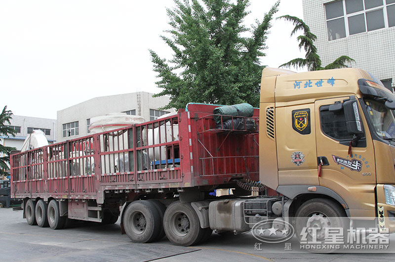 石粉磨粉機(jī)設(shè)備發(fā)往河北 石粉磨粉機(jī)設(shè)備發(fā)往河北