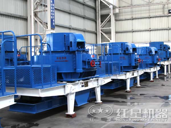 不同型號下的河卵石制沙機(jī)