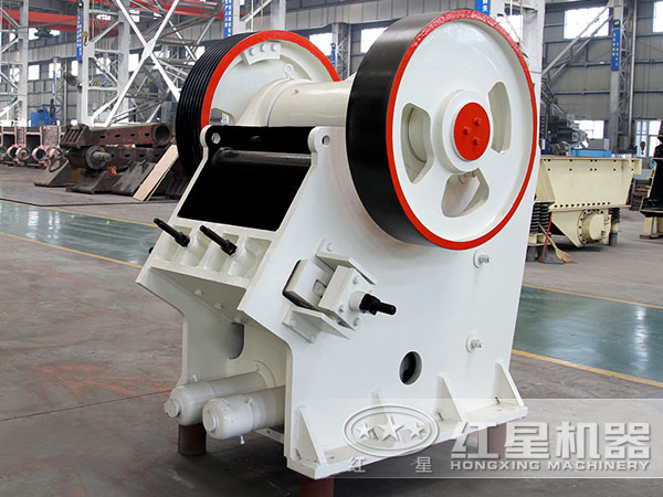 對比傳統(tǒng)鄂破機，新一代歐版鄂式破碎機具有哪些優(yōu)勢？