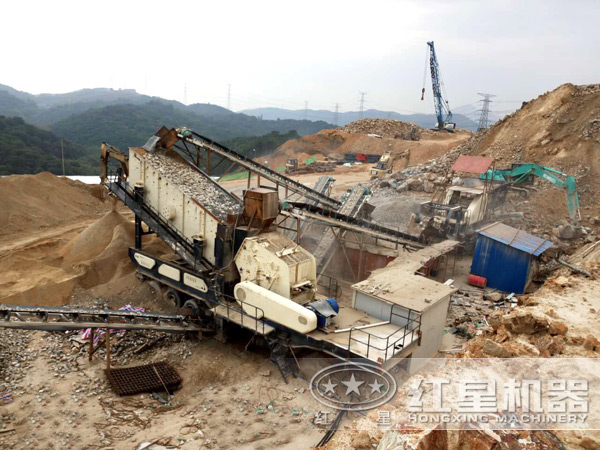 移動式建筑垃圾處理設備作業(yè)客戶現場