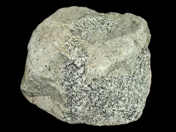 乘載著全套流動破碎篩分機(jī)，小小的石頭實現(xiàn)了大大的夢想