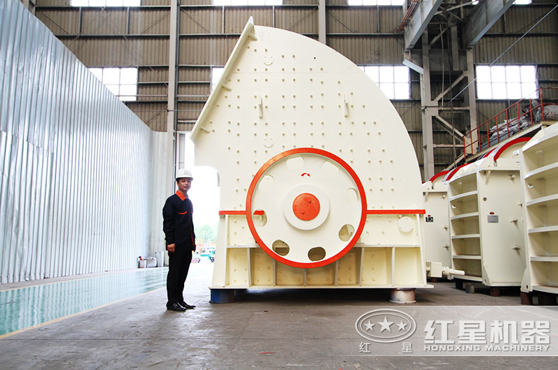 用重錘破碎機(jī)破碎水泥塊合適嗎？報價多少