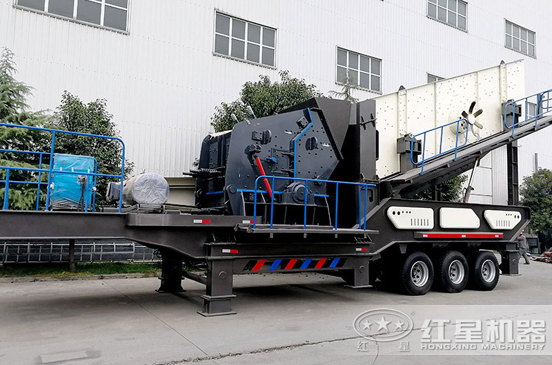 輪胎移動(dòng)反擊碎石機(jī)