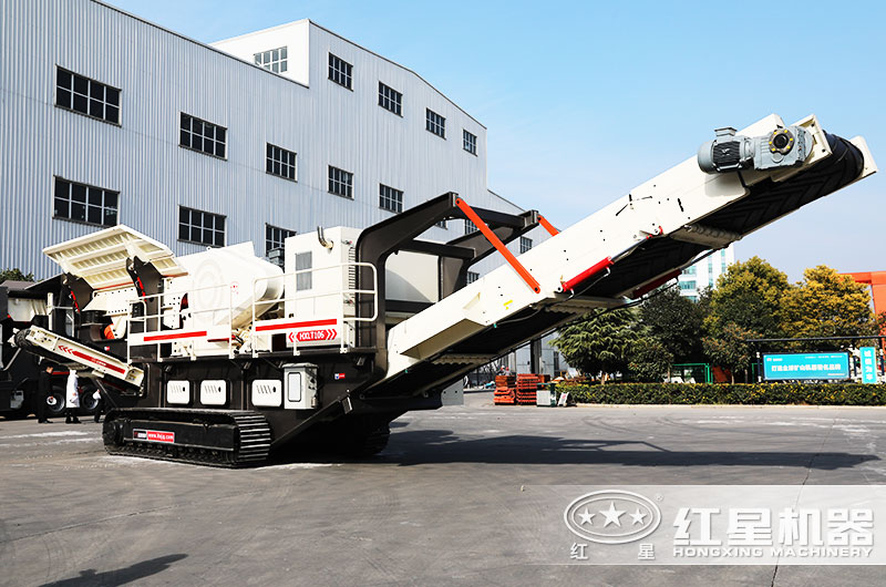 履帶移動咂石機(jī)