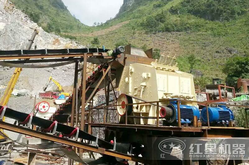 廢玻璃破碎哪種設(shè)備好？