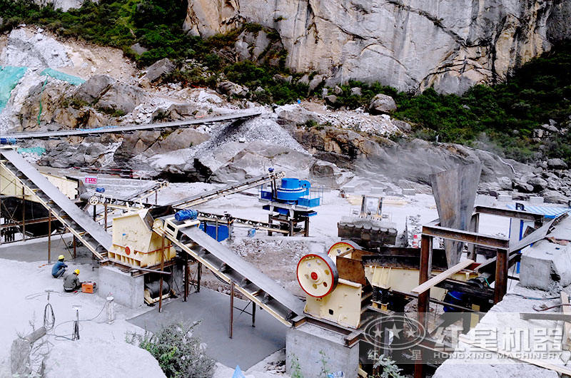 是繼續(xù)觀望還是果斷買沙子石子生產(chǎn)線設(shè)備，先來看看2019年價格走勢