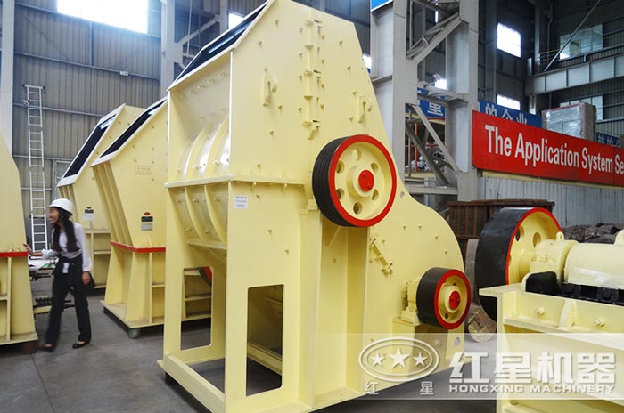 煤矸石磚廠用什么粉碎機(jī)好？推薦雙級(jí)粉碎機(jī)，無(wú)篩底，效率更高