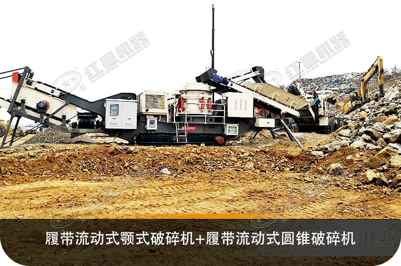 兩臺履帶流動車搭配作業(yè)生產現場