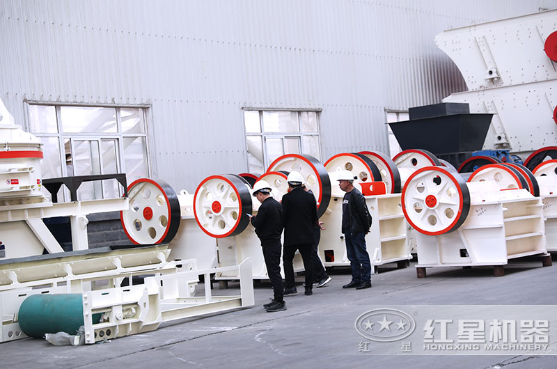 石子粉碎機(jī)有哪些？哪種適合中小型石料廠？