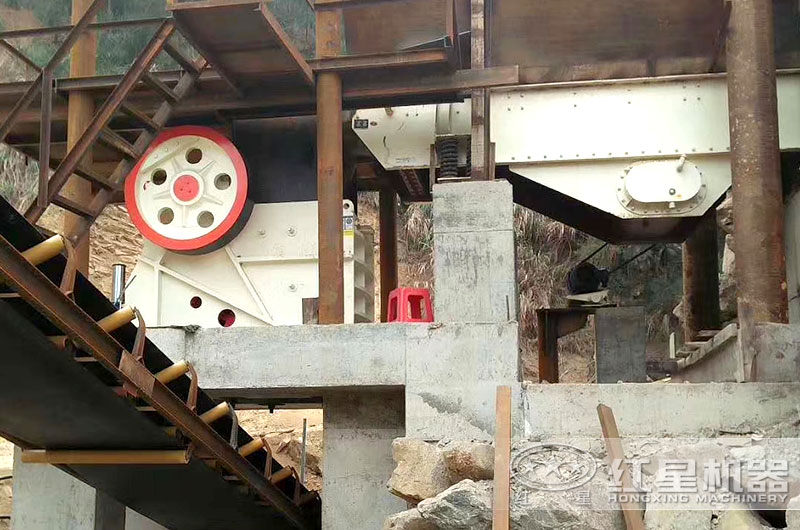 石灰?guī)r破碎設備一套多少錢？日產(chǎn)3000噸