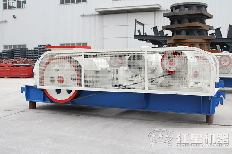 對輥式破碎機哪里有？來這里！型號全且價格還不貴！