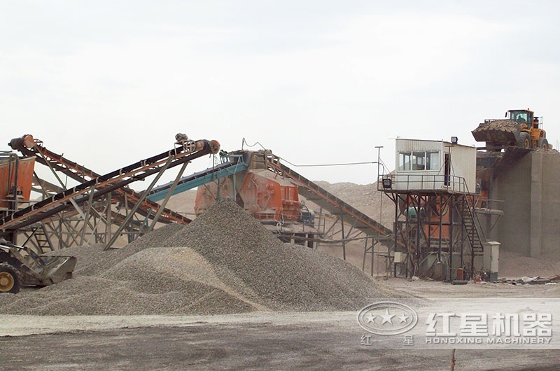 1噸混凝土能產(chǎn)出多少料？廢棄混凝土集中破碎用什么機器？