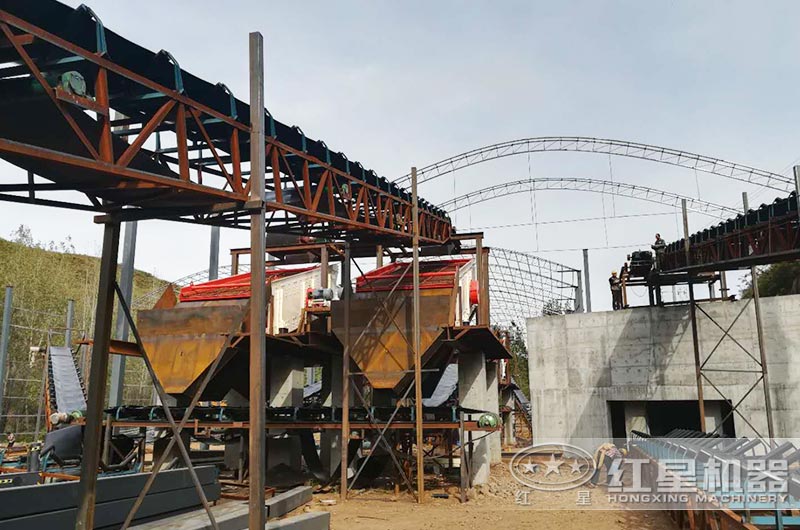 一噸原石出多少噸12、13石子？都需要哪些石子碎石機(jī)設(shè)備？